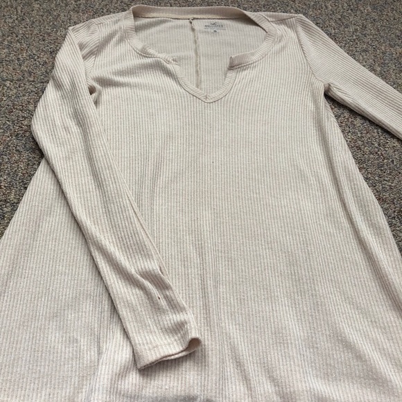 Hollister long sleeve shirt - Picture 3 of 3